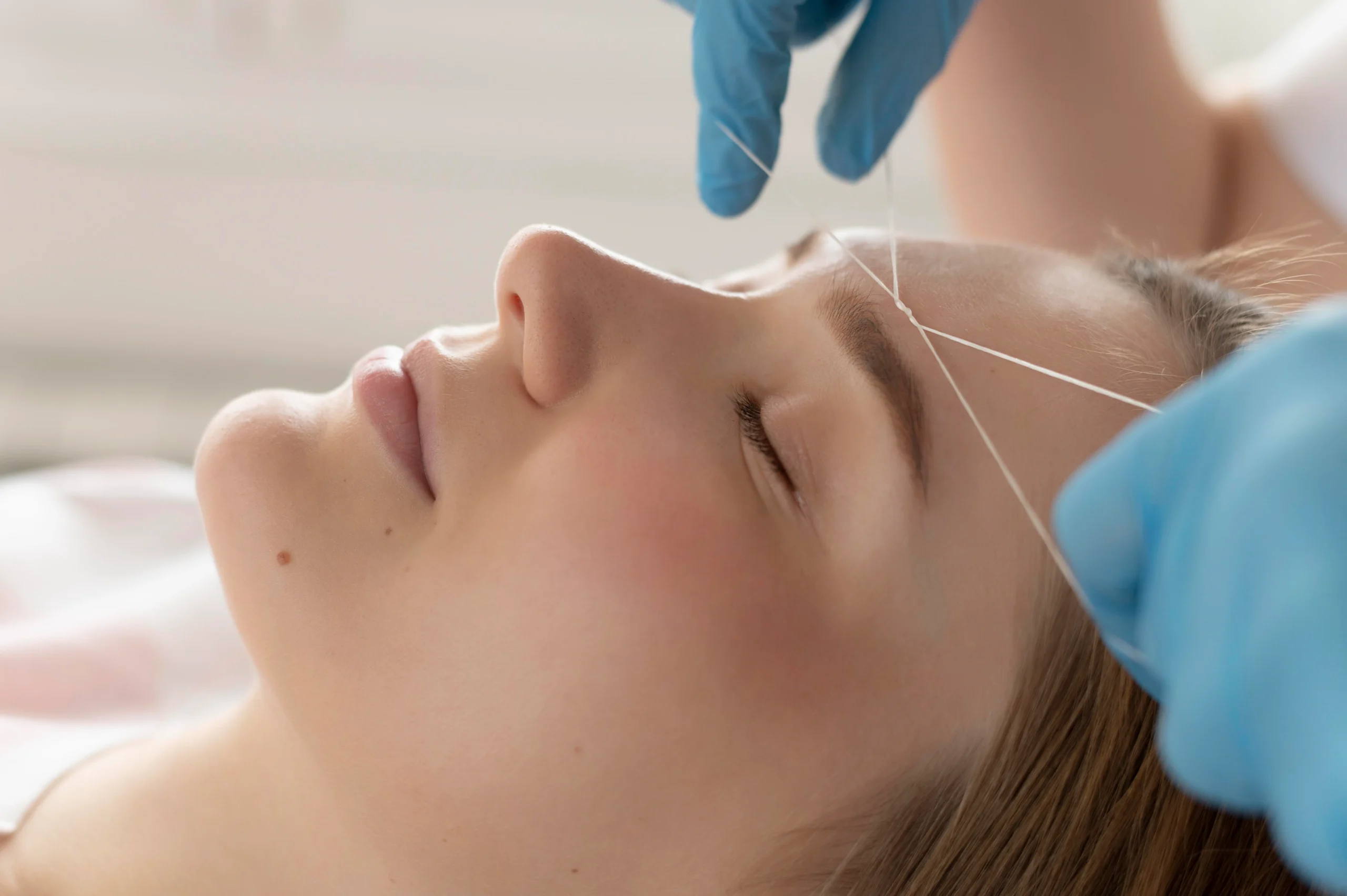 Eyebrows Threading