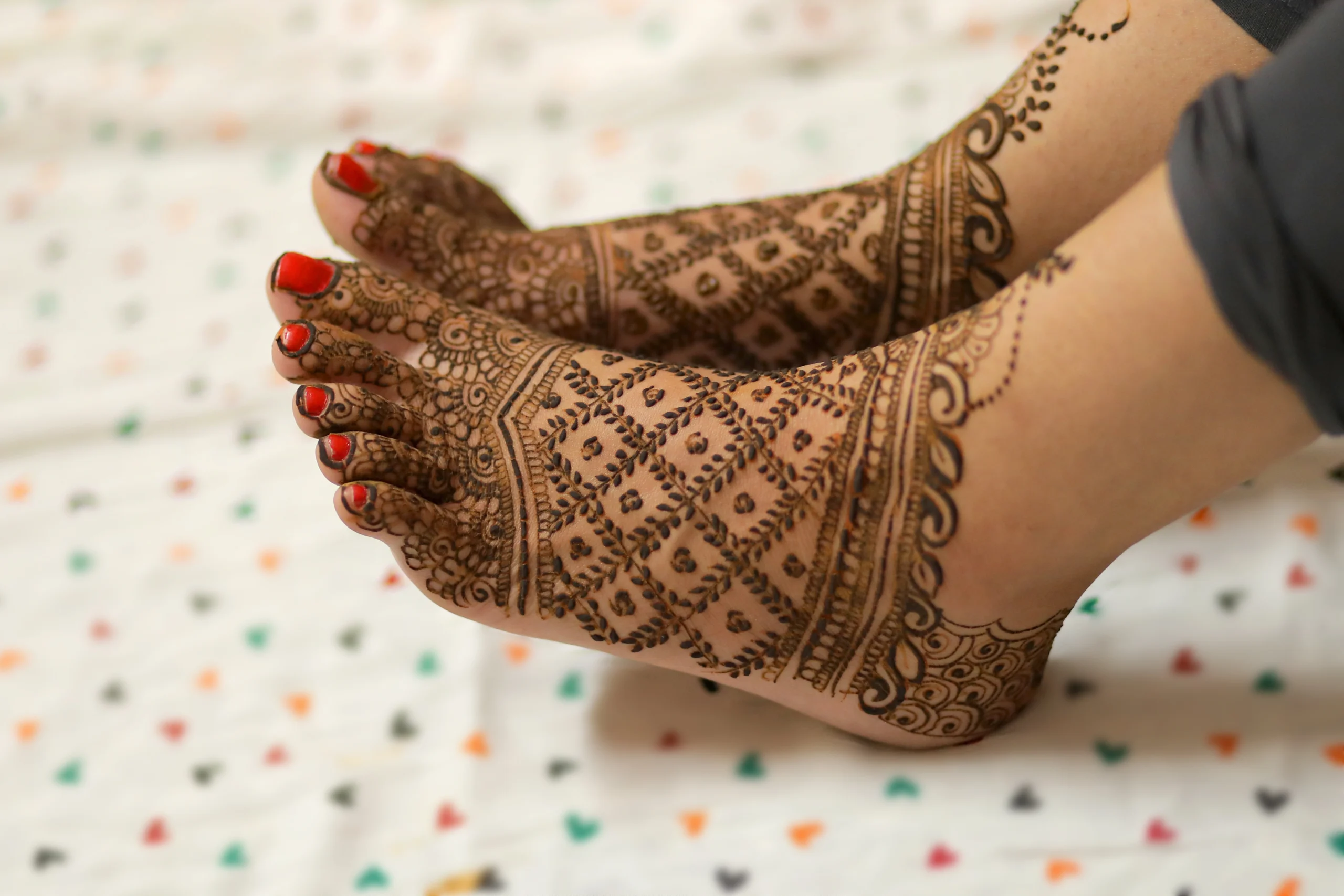 Henna on Feets